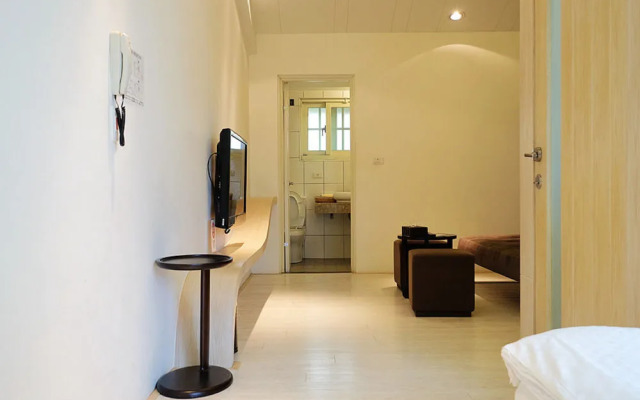 Pisces on the 6th and Breakfast