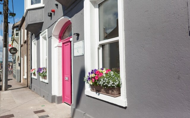Macs Townhouse