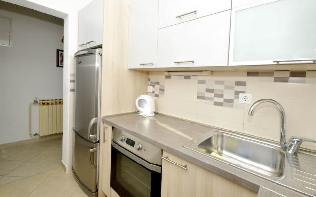 Apartments Mise
