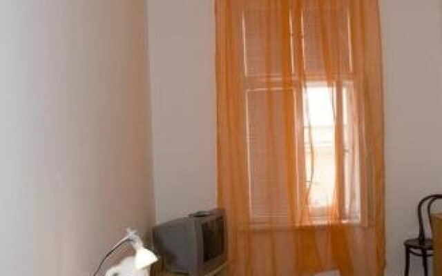 Hydepark Hostel