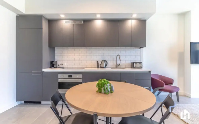 Downtown Miami Condos by Lua Host
