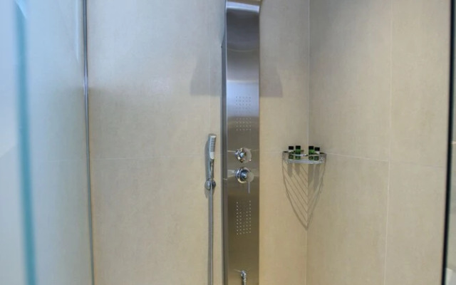 Magnifique Luxury Suites