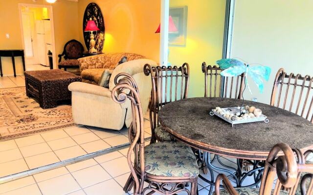 Olde Naples Condo #815