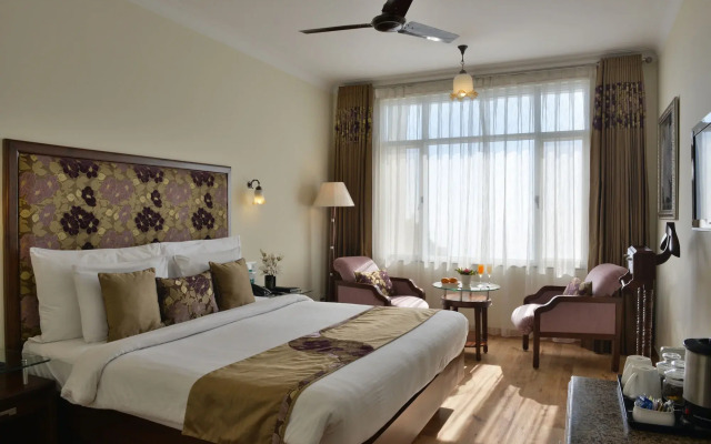 Royal Orchid Fort Resort