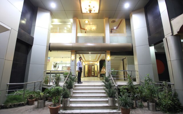 Hotel Grand Arjun