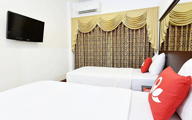 ZEN Rooms Sukaresmi Karang Setra
