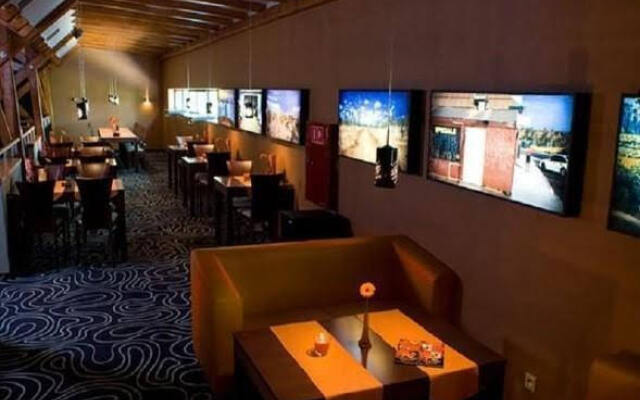 Kukubara Bowling Center