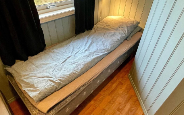 10 Person Holiday Home in Auklandshamn