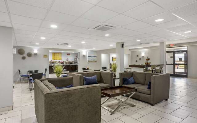 Best Western Plus Jonesboro Inn and Suites