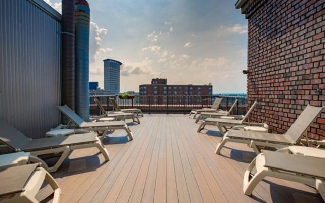 Bridgestreet at the Bingham