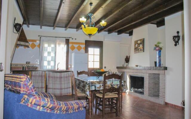 Casa De Teones
