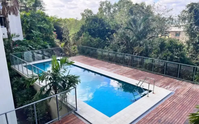 Zenlux 4BR Waterfront Penthouse Pad 270 Panoroma