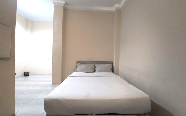 R Residence