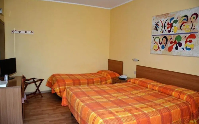 Piccolo Hotel