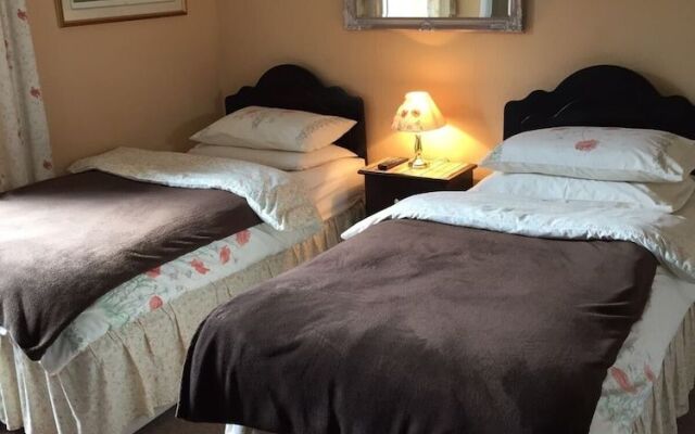 Apsley Villa Guest House
