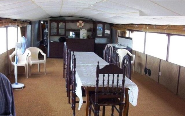 Pulickattil Houseboats