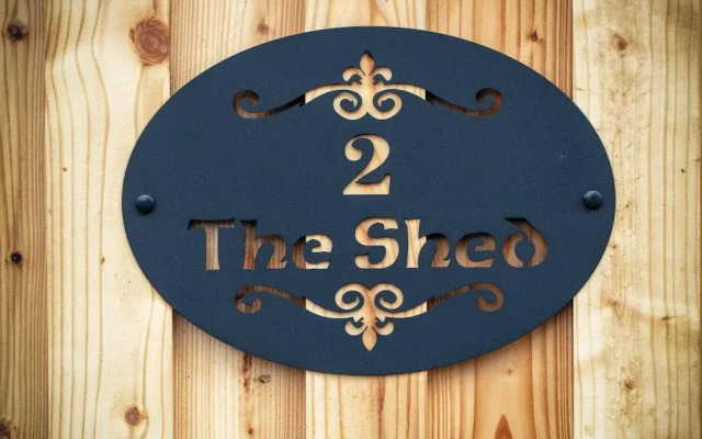 The Shed - 1 Bedroom - Cosheston