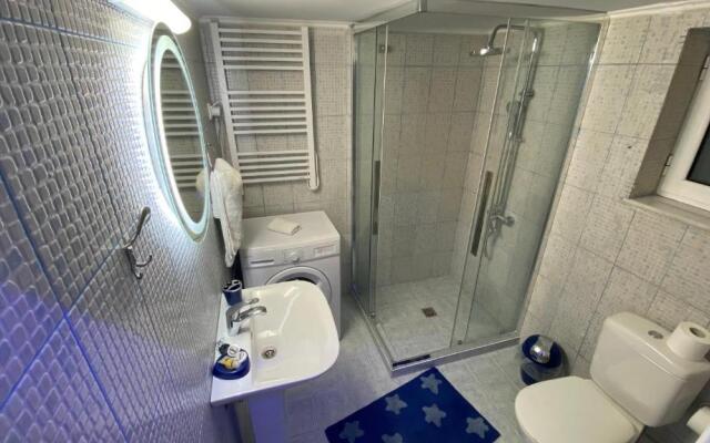 Patras Blue Suite