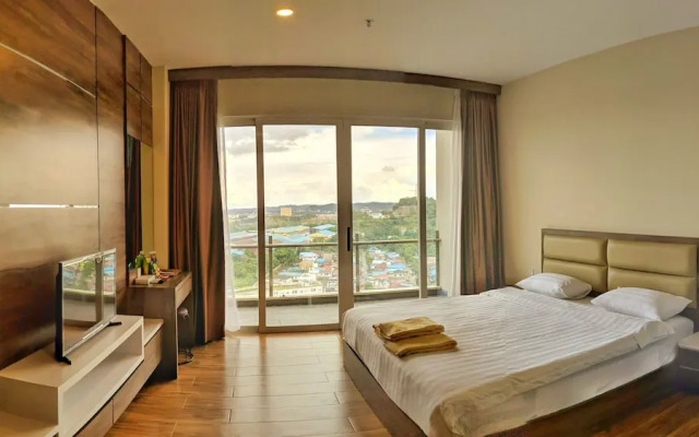 Lovina at Pelita Nagoya Apartment