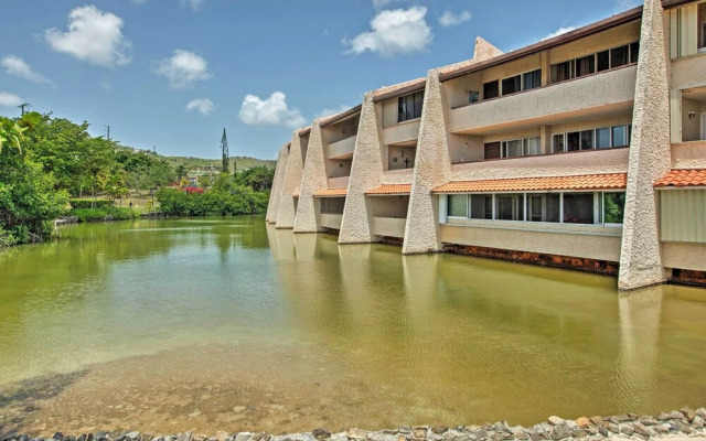 Beachfront St Croix Condo w/ Pool + Lanai!