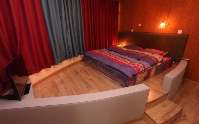 Shiamu Garden Hostel