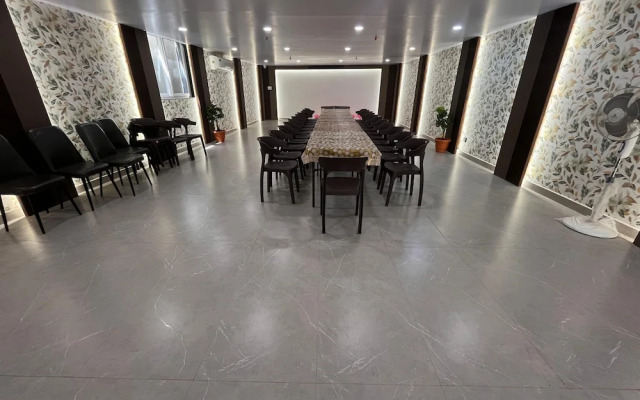 Hotel Soumya Sarovar