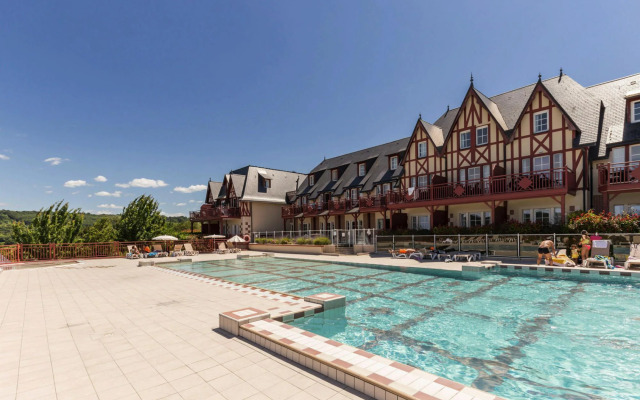 Apartment in Residence & Spa With Common Pool and Sauna, Houlgate
