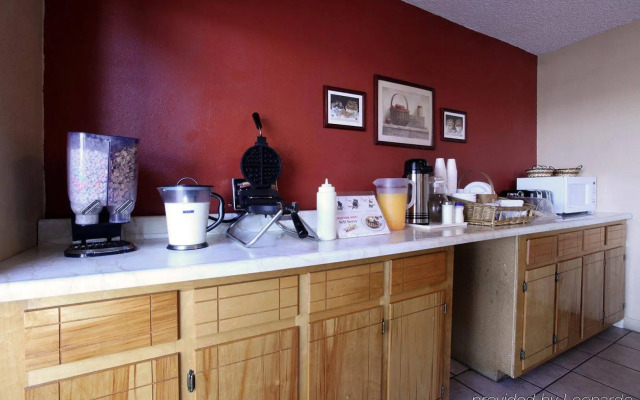 Americas Best Value Inn Malvern