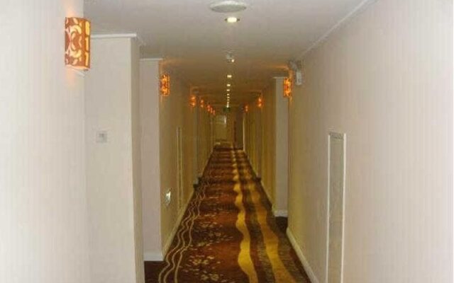 Yi Wu Bai Rui Hotel