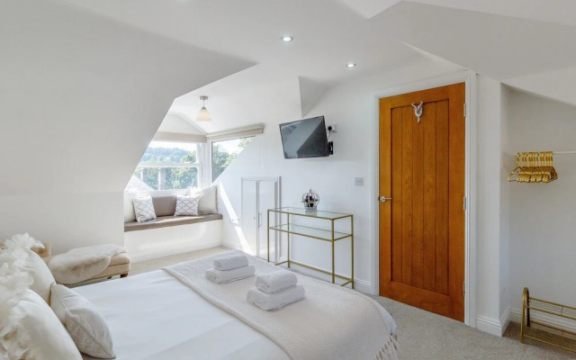 Queen Elizabeth Suite