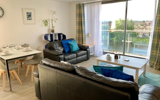 Clyde Waterfront Apartments