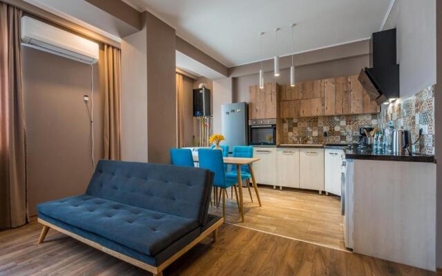Spacious 76 qm Apartment Near City Center