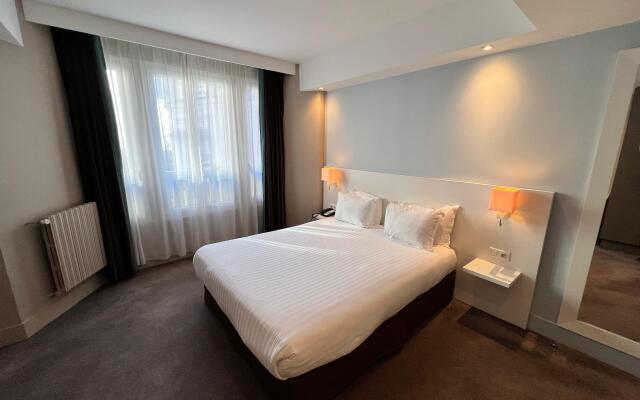 Holiday Inn Paris - Auteuil, an IHG Hotel