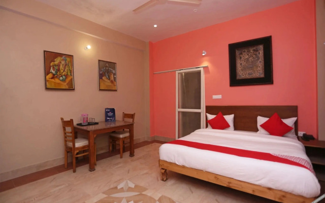 Capital O 26106 Hotel Solitaire