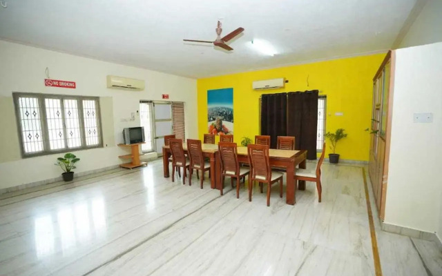 Oyo Flagship 805641 The Central Guest House