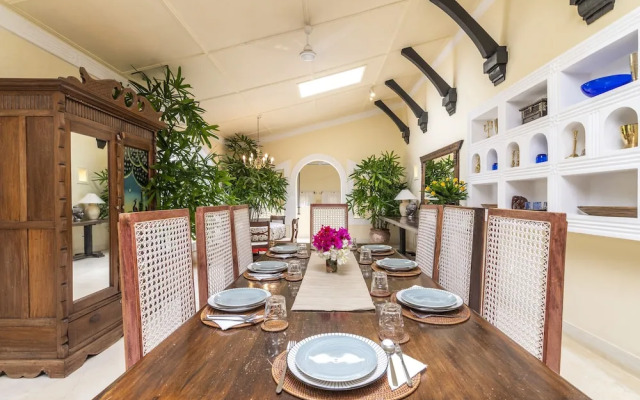 Allamanda Oleander Suite by YourHost