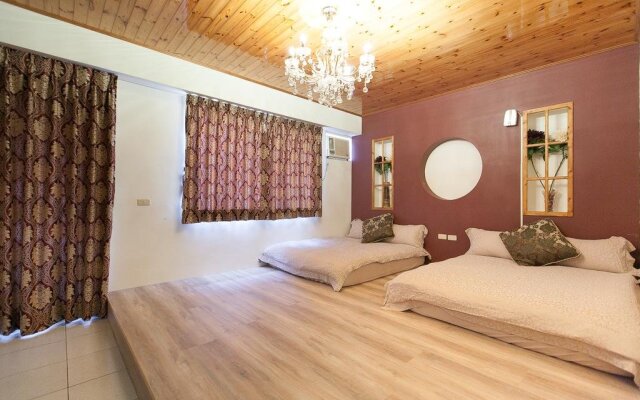 Gemini star Hostel