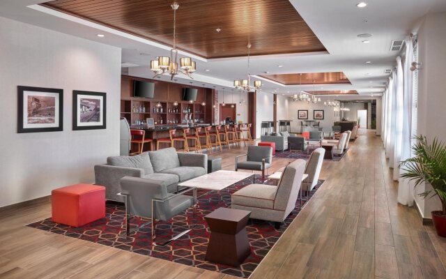 Four Points by Sheraton Edmonton West