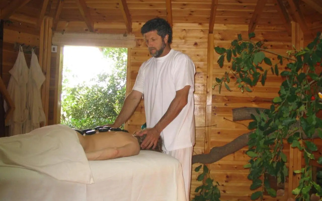 Spa in The Woods - B&B in Amirim