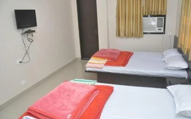 Hotel Shree Gurukrupa