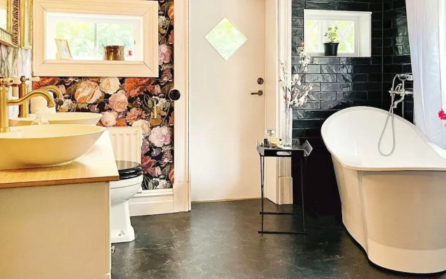 4 Star Holiday Home in Ljungskile