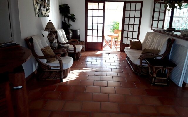 Villa With 3 Bedrooms in Saint Martin, With Wonderful sea View, Private Pool, Enclosed Garden - 2 km From the Beach