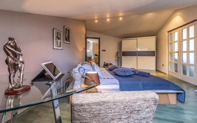 Awesome Apartment in Pula With Wifi and 2 Bedrooms