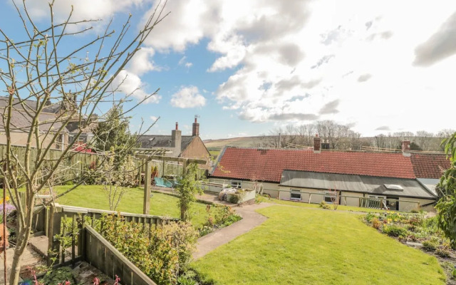 Woolley Lodge