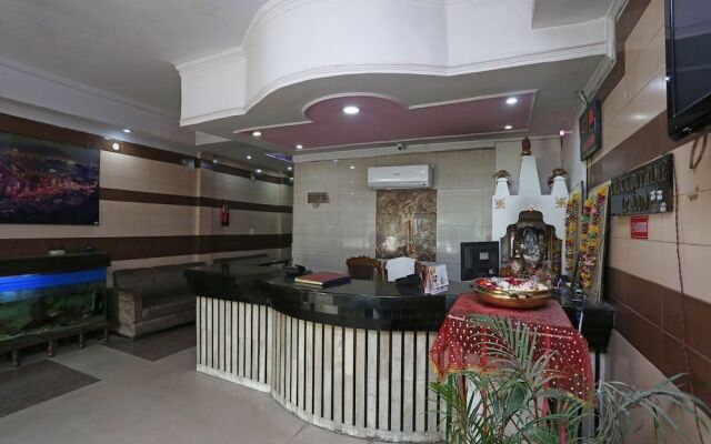 OYO 35366 Hotel Shiv Murti