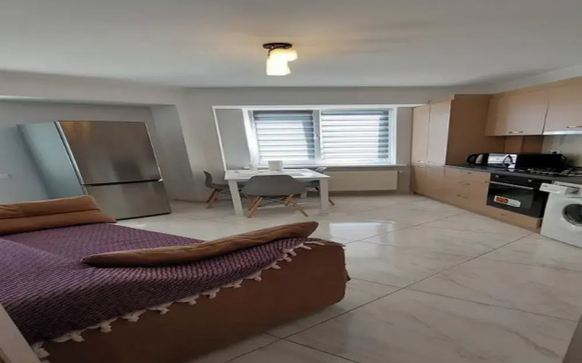 Charming Chișinău Apartment With Gas Heating & Hot Tub