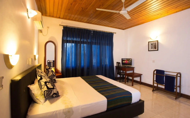 Tamarind Tree Inn