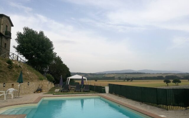 Apartment Rosa With 2 Bedrooms and Outdoor Shared Pool