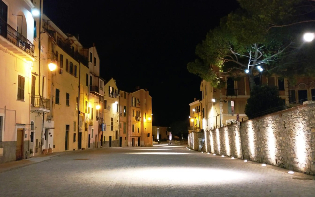 Casa Mira Parasio - Renovation works on the outside of the building until February 2023 - Hotel in Imperia - Photo 5
