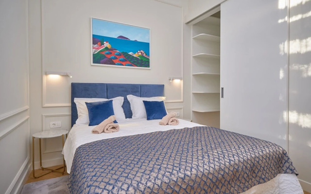 Salve Luxury Apartment by Litto